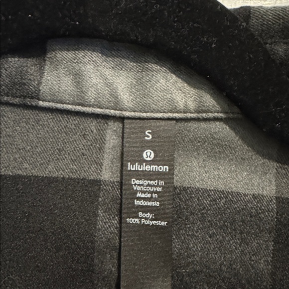 lululemon Black and Gray Plaid Men's Shirt - Picture 2 of 5